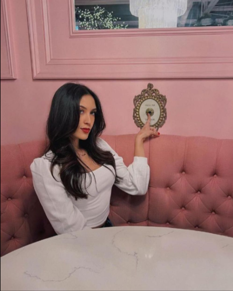 ...Tôi muốn gửi lời cảm ơn đến Campuchia đã tạo cơ hội cho con gái tôi tham gia SEA Games. Tôi hy vọng Tubbs sẽ giành được HCV vì sự chuẩn bị có vẻ tốt'.