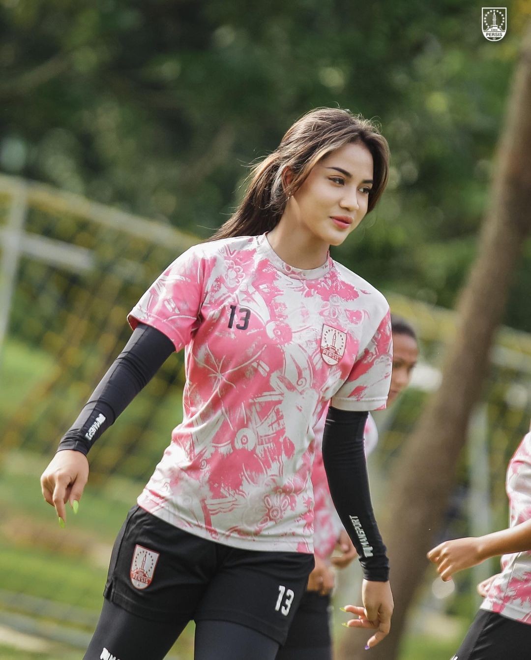 Trên mạng xã hội, Shafira Ika Putri có sức hút cực kỳ nổi bật, thậm chí là hơn cả các đồng nghiệp nam.