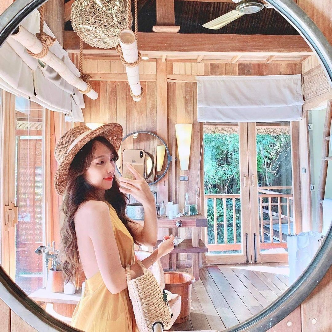 Nhan sắc của Hà Dương được nhận xét không thua kém các người mẫu trong showbiz.