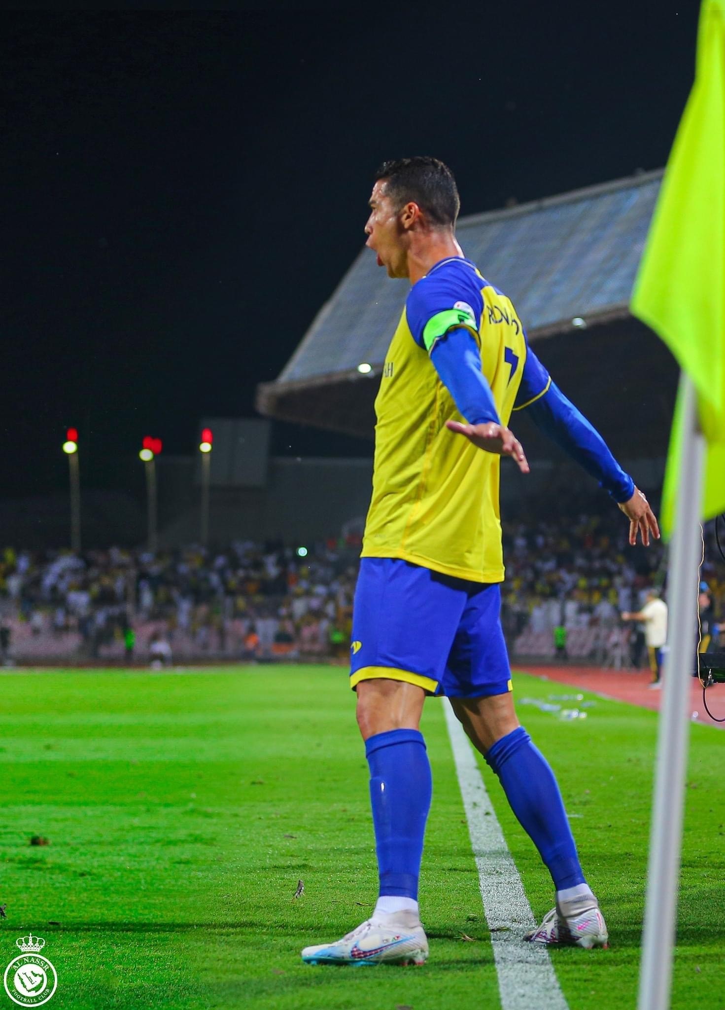Ronaldo đang tự hủy hoại địa vị huyền thoại tại Al Nassr 2 Ronaldo đang tự hủy hoại địa vị huyền thoại tại Al Nassr 2