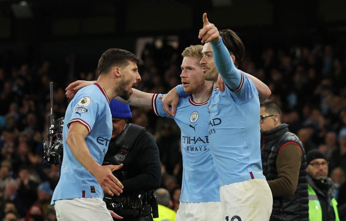 5. Kevin De Bruyne đã ghi 8 bàn vào lưới Arsenal tại Premier League, nhiều hơn 3 bàn so với bất kỳ đội bóng nào khác ở giải đấu.