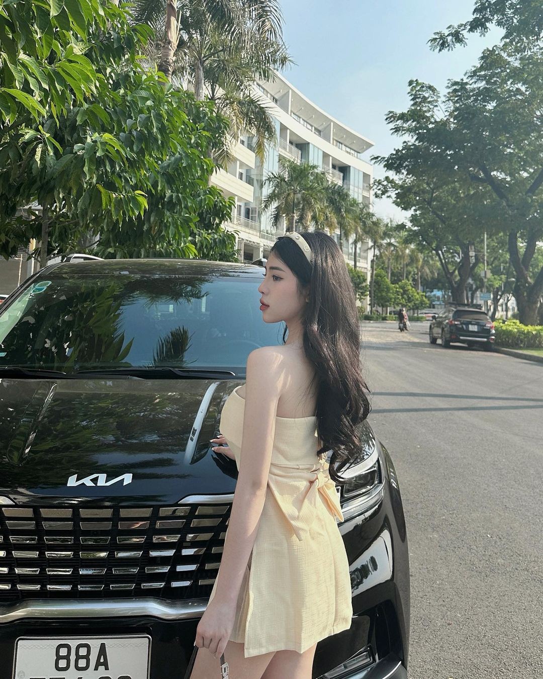 Nửa kia của Quốc Việt hiện đang hoạt động trong lĩnh vực thời trang, làm đẹp và bán hàng online. Cô sở hữu trang Facebook cá nhân có 10.000 người theo dõi.