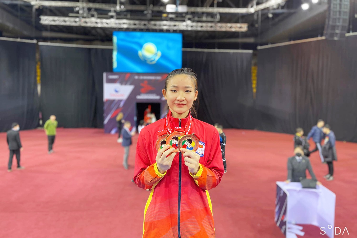 Mỹ Tâm bén duyên với Karate từ năm 2015 khi đang học lớp 6 nhưng con đường của cô đến với vinh quanh không hề dễ dàng. 'Đã có lúc em nghĩ tới việc giải nghệ, rồi đi tìm một công việc khác ngoài võ thuật. Bởi lúc mới 13 tuổi đã bị giãn dây chằng lưng, phải điều trị 8 tháng trời', cô chia sẻ.