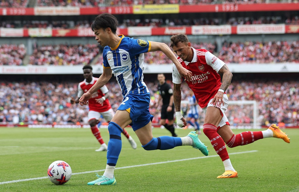 1. Brighton là CLB đầu tiên đánh bại Arsenal ở Emirates tại Ngoại hạng Anh mà không thủng lưới bàn nào kể từ Liverpool vào tháng 3 năm 2022 (2-0).