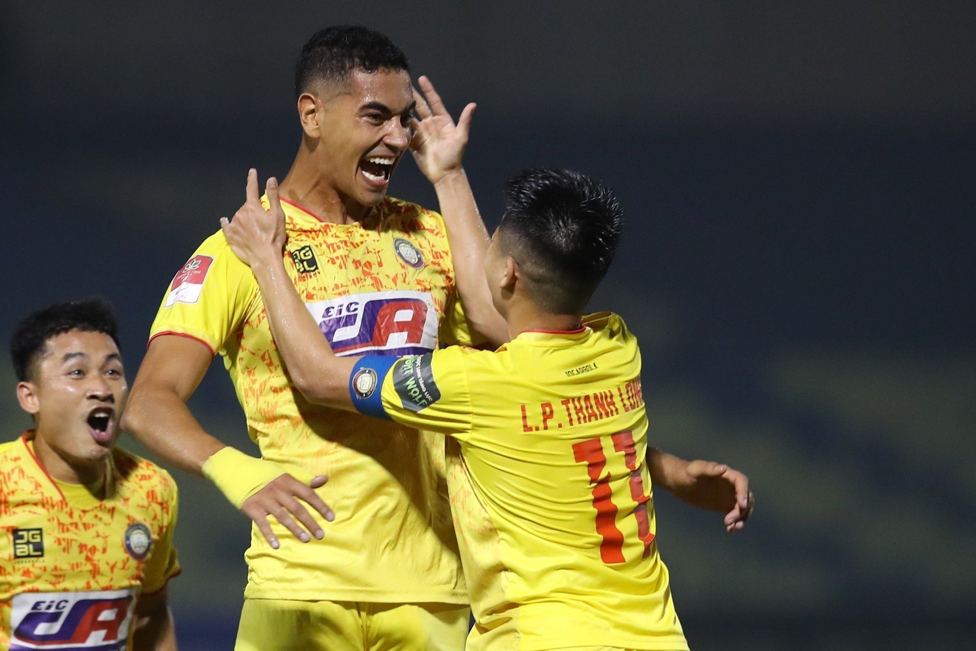 Màn trình diễn tuyệt vời của CLB Thanh Hóa thời gian qua giúp V.League 2023 trở nên đầy thú vị. Ảnh: VPF