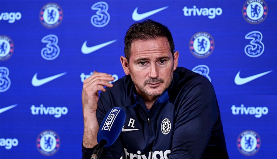 HLV Lampard nói lời gan ruột. Ảnh: Getty