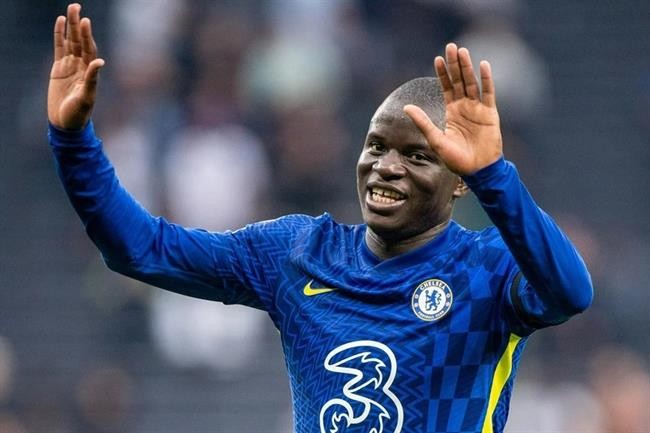 N'Golo Kante mùa giải vừa qua chấn thương liên tục và không đóng góp được nhiều cho Chelsea. Ngôi sao người Pháp được Al Ittihad nhắm đến để làm đồng đội của Karim Benzema ở mùa giải tiếp theo.