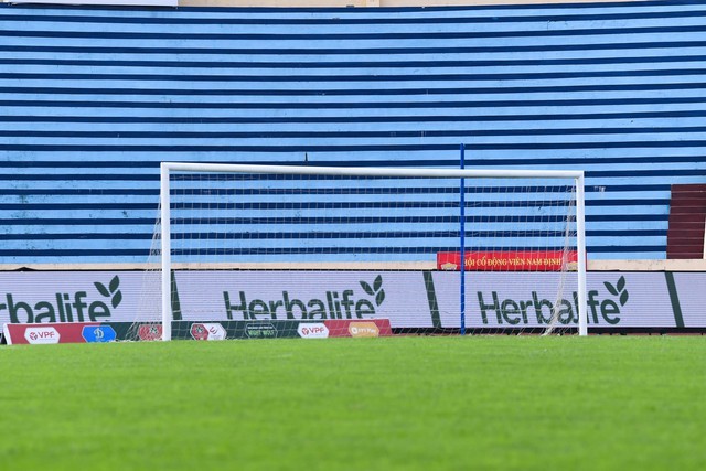 Một góc trên sân Thiên Trường.