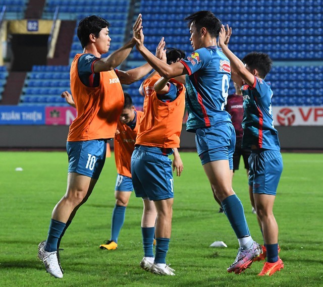 Nhóm các cầu thủ ĐT Việt Nam và U23 Việt Nam không có tên trong danh sách chuẩn bị cho trận đấu với ĐT Syria đã được trả về CLB, kết thúc đợt tập trung trong tháng 6/2023.