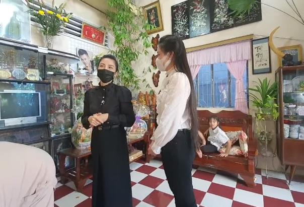 Vợ cũ cố NS Vân Quang Long lên tiếng sau tang lễ, mong được tha thứ nếu có gì sơ suất - Ảnh 3 Vợ cũ cố NS Vân Quang Long lên tiếng sau tang lễ, mong được tha thứ nếu có gì sơ suất - Ảnh 3