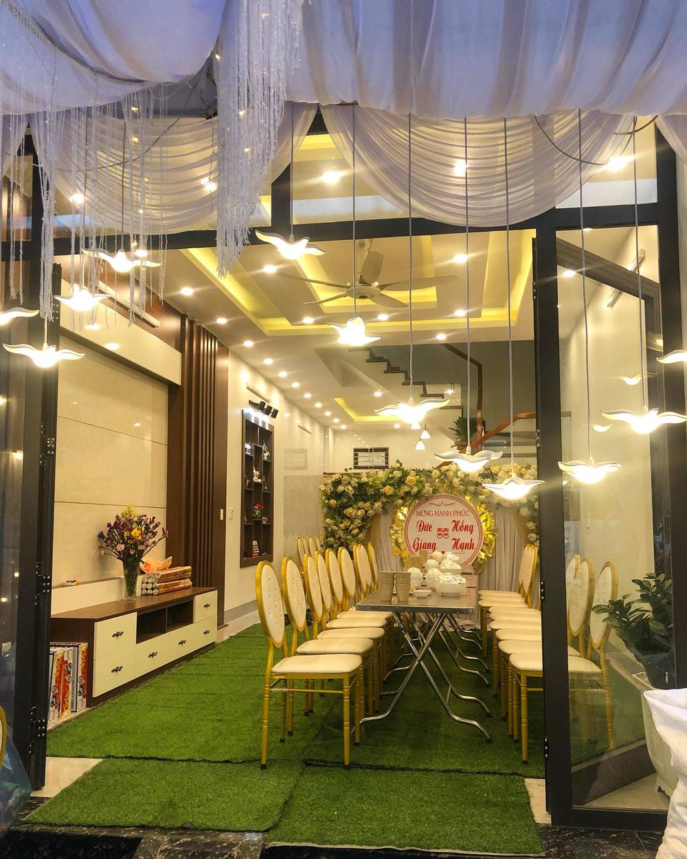 'Nhọ' hơn cả cặp đôi đón dâu ở trạm thu phí, hai vợ chồng sắp cưới ở Quảng Ninh phải hủy hôn 'phút bù giờ' vì Covid-19 - Ảnh 3 'Nhọ' hơn cả cặp đôi đón dâu ở trạm thu phí, hai vợ chồng sắp cưới ở Quảng Ninh phải hủy hôn 'phút bù giờ' vì Covid-19 - Ảnh 3