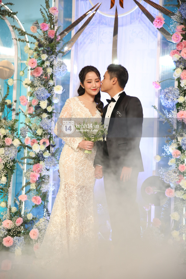 Lộ diện thực đơn toàn sơn hào hải vị trong đám cưới 200 tỷ của Phan Thành - Primmy Trương - Ảnh 4 Lộ diện thực đơn toàn sơn hào hải vị trong đám cưới 200 tỷ của Phan Thành - Primmy Trương - Ảnh 4