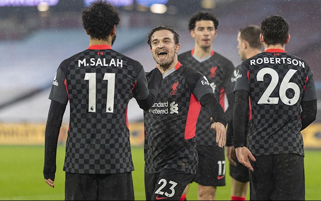 Dựng xe bus 2 tầng, West Ham United vẫn không thể tránh khỏi thất bại trước Liverpool - Ảnh 3 Dựng xe bus 2 tầng, West Ham United vẫn không thể tránh khỏi thất bại trước Liverpool - Ảnh 3