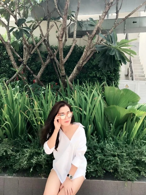 Chị gái Chi Pu chê Sơn Tùng giọng nói 'nhà quê' là ai? - Ảnh 2