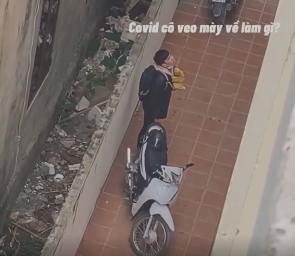 Đi học xa hớn hở về quê ăn Tết, nam thanh niện bị bố đuổi cổ thẳng thừng: 'Dịch còn về làm gì'? - Ảnh 1