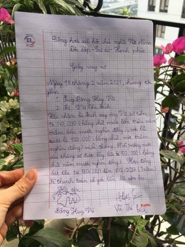 Nhờ bố mẹ giữ lì xì, cậu bé soạn hẳn hợp đồng đòi tiền lãi hàng tháng - Ảnh 2 Nhờ bố mẹ giữ lì xì, cậu bé soạn hẳn hợp đồng đòi tiền lãi hàng tháng - Ảnh 2