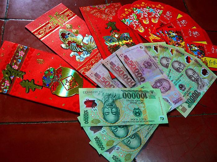 Nhờ bố mẹ giữ lì xì, cậu bé soạn hẳn hợp đồng đòi tiền lãi hàng tháng - Ảnh 1 Nhờ bố mẹ giữ lì xì, cậu bé soạn hẳn hợp đồng đòi tiền lãi hàng tháng - Ảnh 1