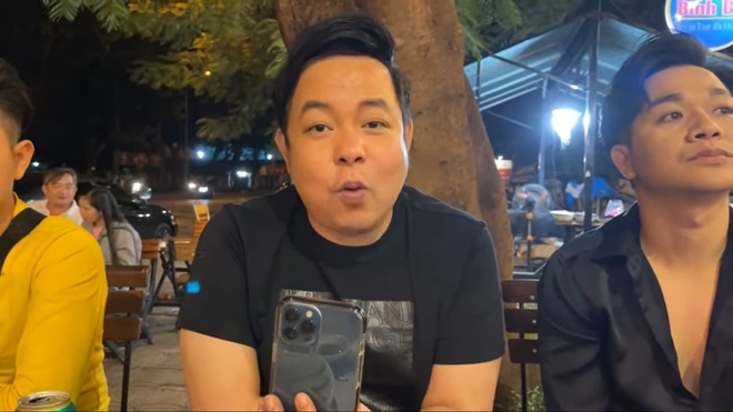 Quang Lê bất ngờ gửi lời cáo lỗi với khán giả, bất lực nhưng không thể làm khác được - Ảnh 1 Quang Lê bất ngờ gửi lời cáo lỗi với khán giả, bất lực nhưng không thể làm khác được - Ảnh 1