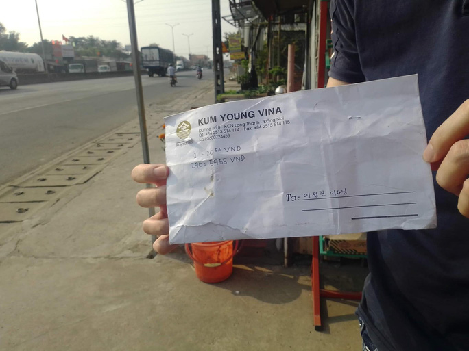 Số tiền chị Thủy đánh rơi nằm trong một phong bì. Ảnh: Internet