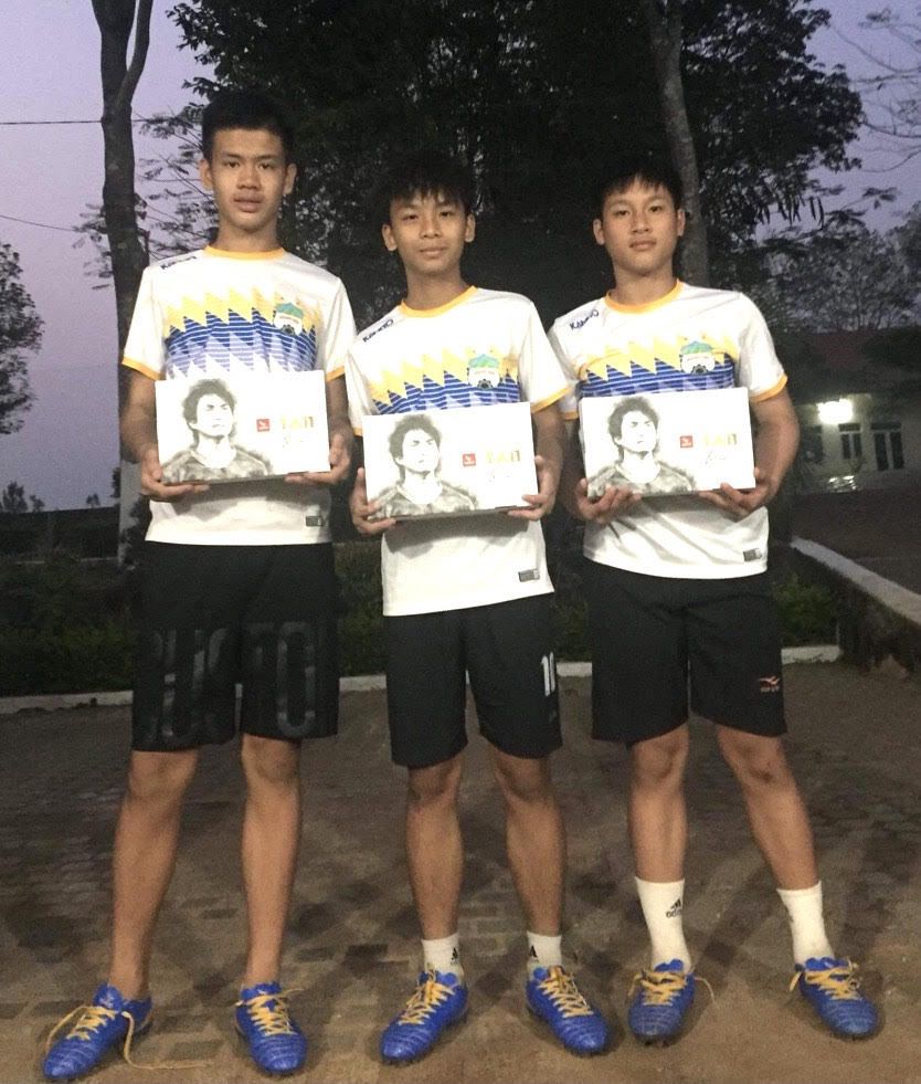 Người Thái Lan tung tin dữ về Quang Hải; Ronaldo bị tố nằm quyền lực đen tại Juventus  - Ảnh 4