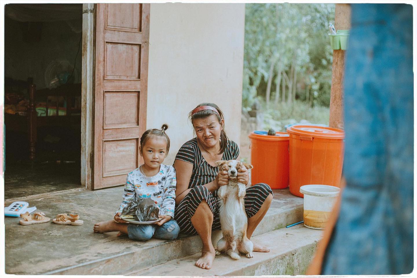 Cảm động câu chuyện người mẹ đầu óc không bình thường, phải nuôi con một mình - Ảnh 8 Cảm động câu chuyện người mẹ đầu óc không bình thường, phải nuôi con một mình - Ảnh 8