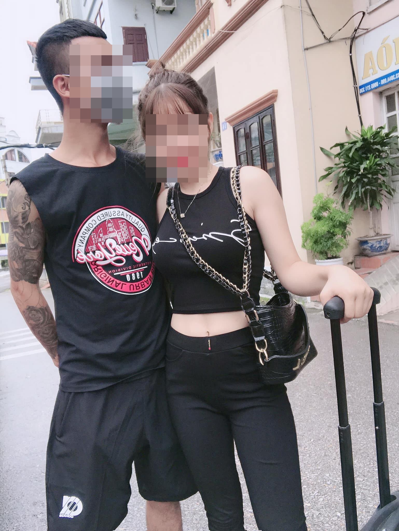 Cặp đôi thời còn mặn nồng. Ảnh: FBNV