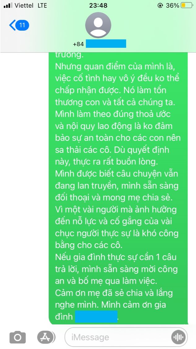 Tin nhắn của nhà trường gửi đến phụ huynh học sinh. Ảnh: Pháp luật & Bạn đọc Tin nhắn của nhà trường gửi đến phụ huynh học sinh. Ảnh: Pháp luật & Bạn đọc