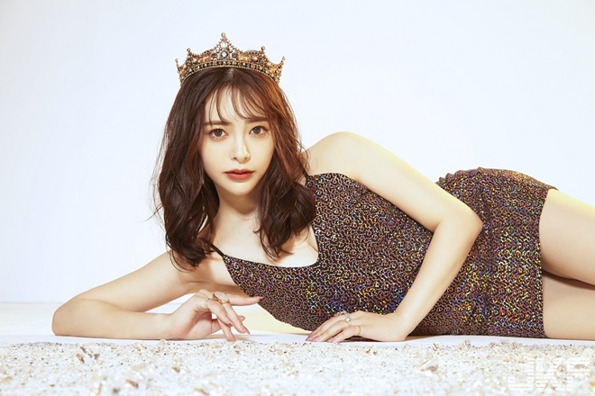 Được hỏi sự khác nhau khi 'đụng chạm' với bạn trai và bạn diễn, idol Nhật Bản có câu trả lời ngỡ ngàng - Ảnh 1 Được hỏi sự khác nhau khi 'đụng chạm' với bạn trai và bạn diễn, idol Nhật Bản có câu trả lời ngỡ ngàng - Ảnh 1