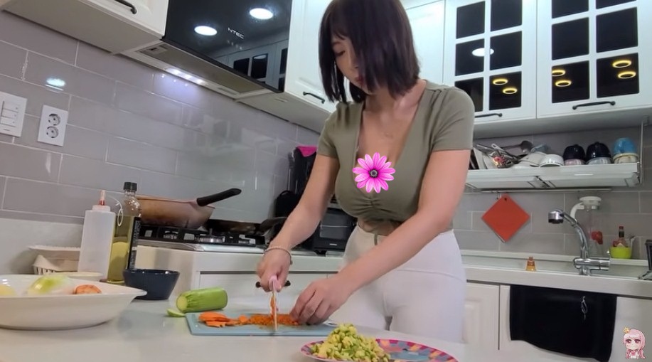 Ảnh chụp từ clip Ảnh chụp từ clip