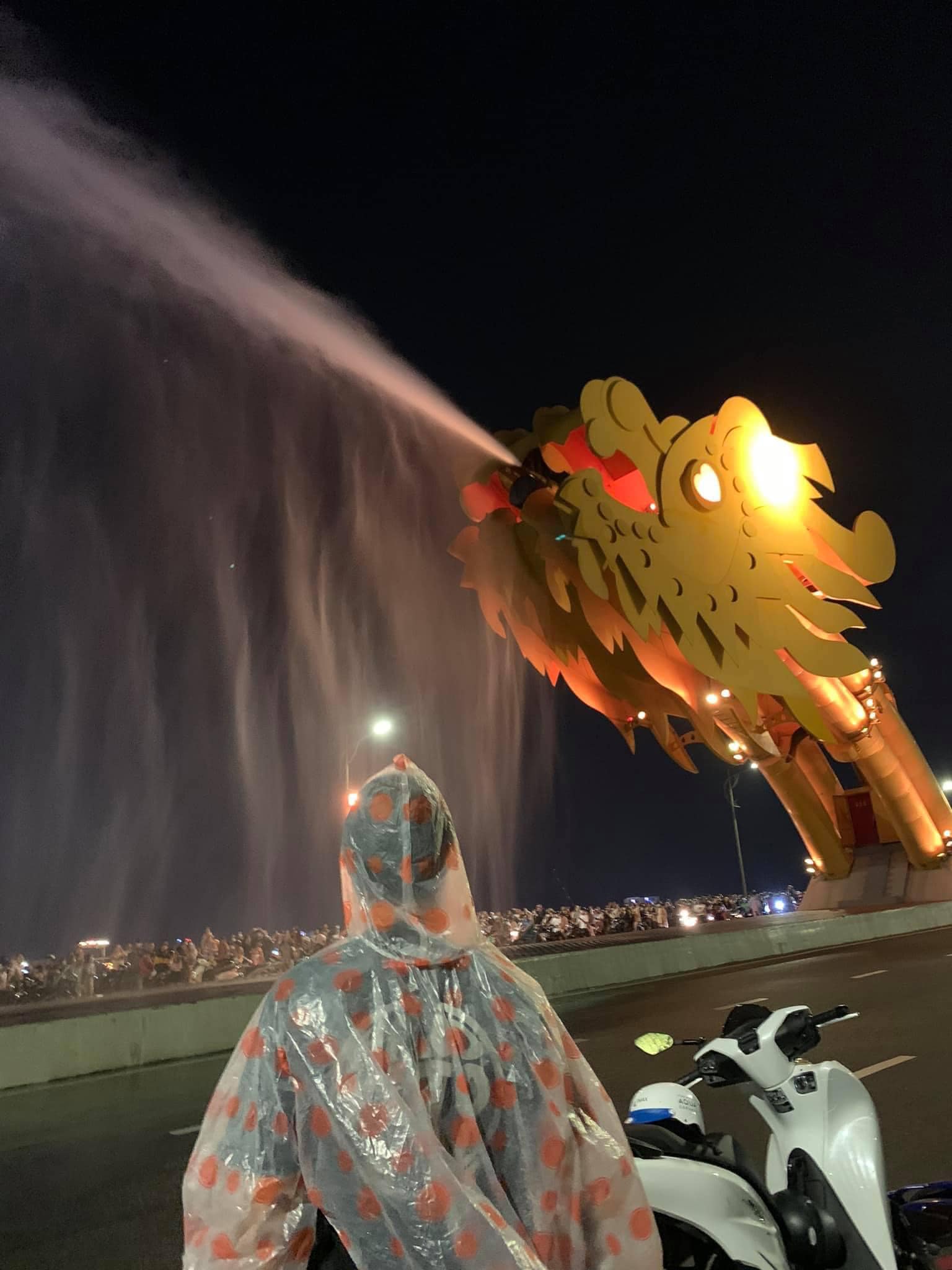 Giờ thì ai là người cười ai đây? Ảnh: MXH