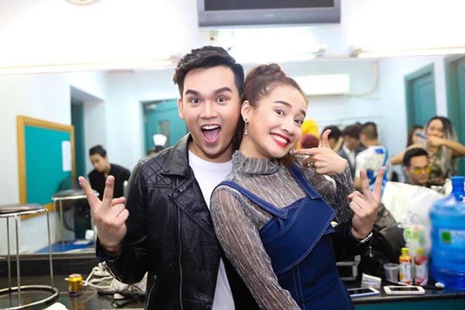 Sau vụ lùm xùm đến họp báo muộn, Nhã Phương lần đầu khoe giọng đáng yêu của tiểu công chúa - Ảnh 1 Sau vụ lùm xùm đến họp báo muộn, Nhã Phương lần đầu khoe giọng đáng yêu của tiểu công chúa - Ảnh 1