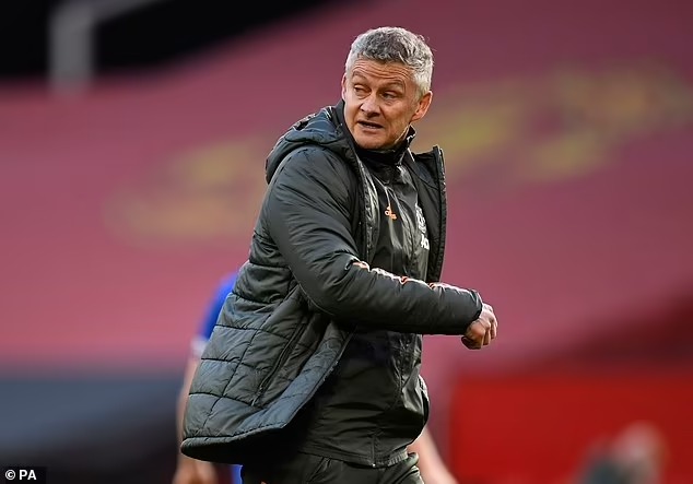Solskjaer đang mong muốn sẽ đánh bại chính Liverpool, qua đó khiến đội bóng này phải tham dự Europa League mùa sau. Ảnh: Daily Mail Solskjaer đang mong muốn sẽ đánh bại chính Liverpool, qua đó khiến đội bóng này phải tham dự Europa League mùa sau. Ảnh: Daily Mail
