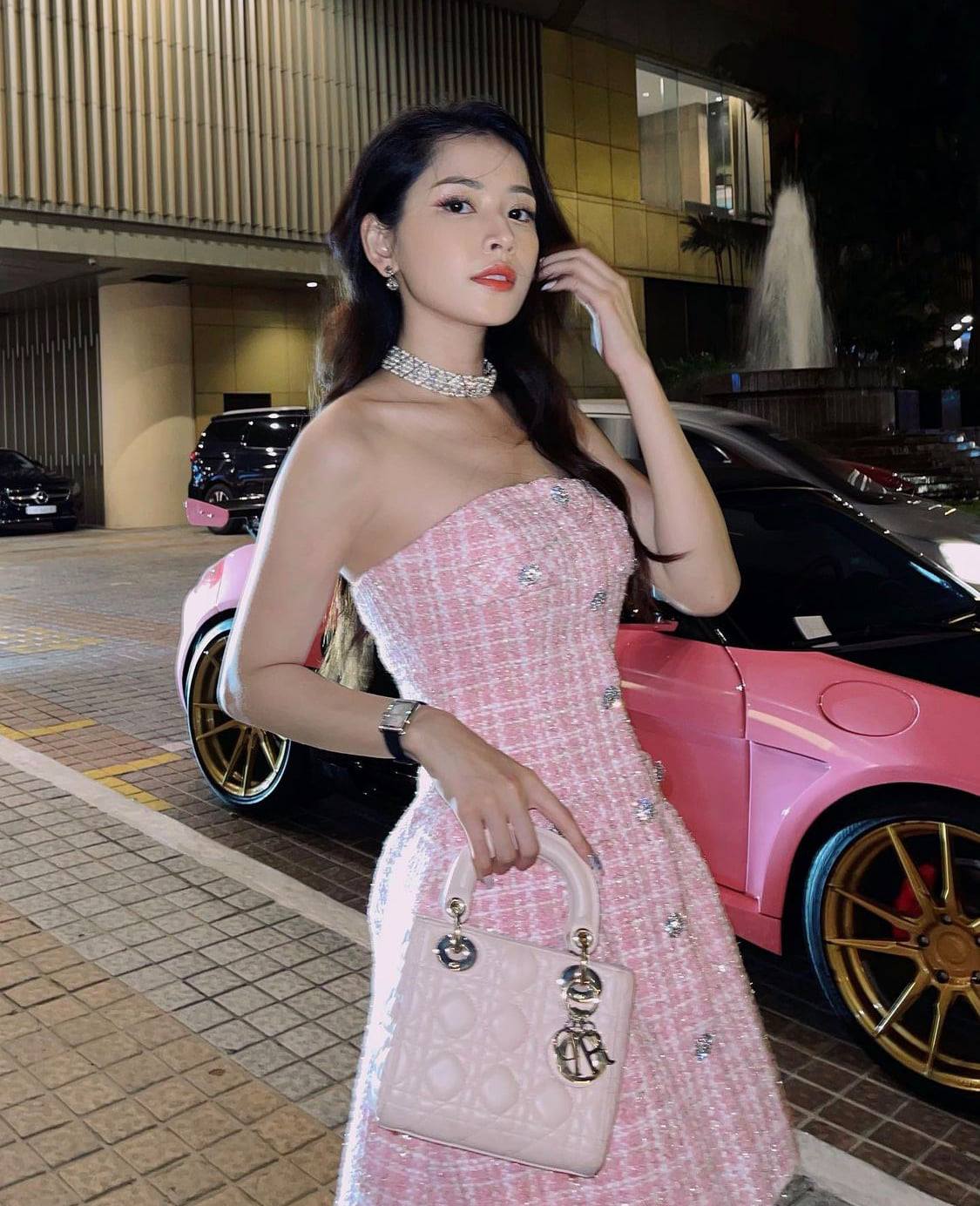 Báo Trung gọi Chi Pu là 'đệ nhất mỹ nữ Việt Nam', dân tình mỉa mai: 'Chắc chưa nghe đến giọng hát'  - Ảnh 4