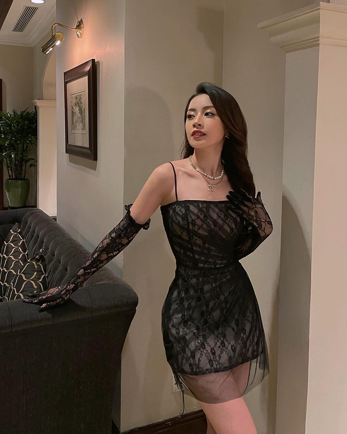 Báo Trung gọi Chi Pu là 'đệ nhất mỹ nữ Việt Nam', dân tình mỉa mai: 'Chắc chưa nghe đến giọng hát'  - Ảnh 3