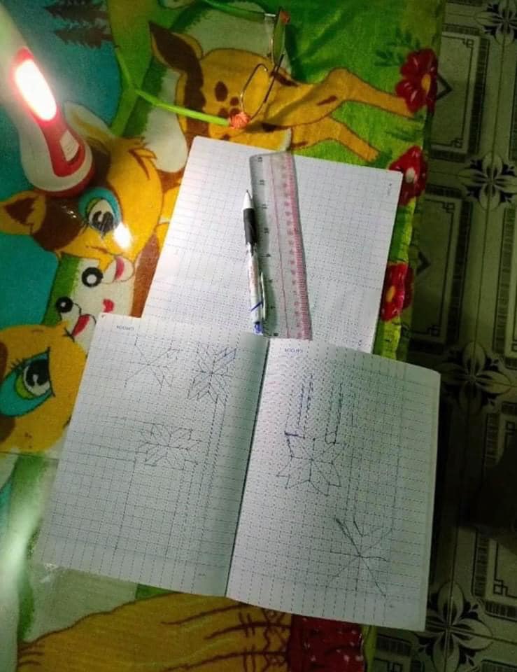 Thấy cháu không có giấy khen, ông nội lọ mọ làm tấm bằng khen giá trị nhất cuộc đời  - Ảnh 3