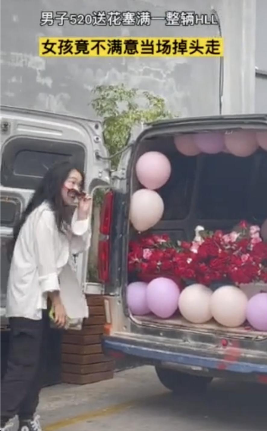 Cất công 520 bông hồng để tỏ tình, nam thanh niên nhận cái lắc đầu đi thẳng từ 'crush' - Ảnh 3