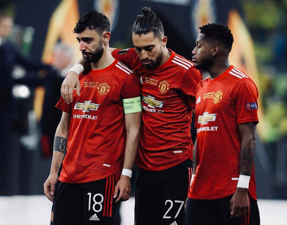 Bruno Fernandes bật khóc nức nở, David De Gea thất thần sau khi đá bay cúp Europa League cùng M.U - Ảnh 2