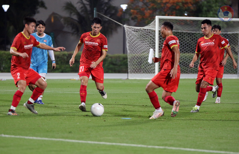 Cả Đình Trọng, Duy Mạnh và Minh Vương đều đã trở lại luyện tập cùng các đồng đội. Ảnh: VFF Cả Đình Trọng, Duy Mạnh và Minh Vương đều đã trở lại luyện tập cùng các đồng đội. Ảnh: VFF