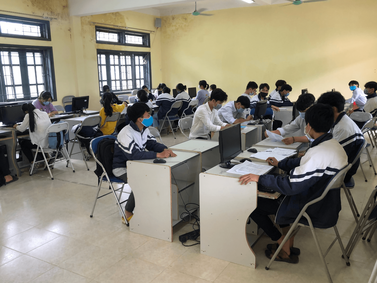 Đáp án đề thi vào lớp 10 môn Ngữ Văn tỉnh Lai Châu năm 2021 1