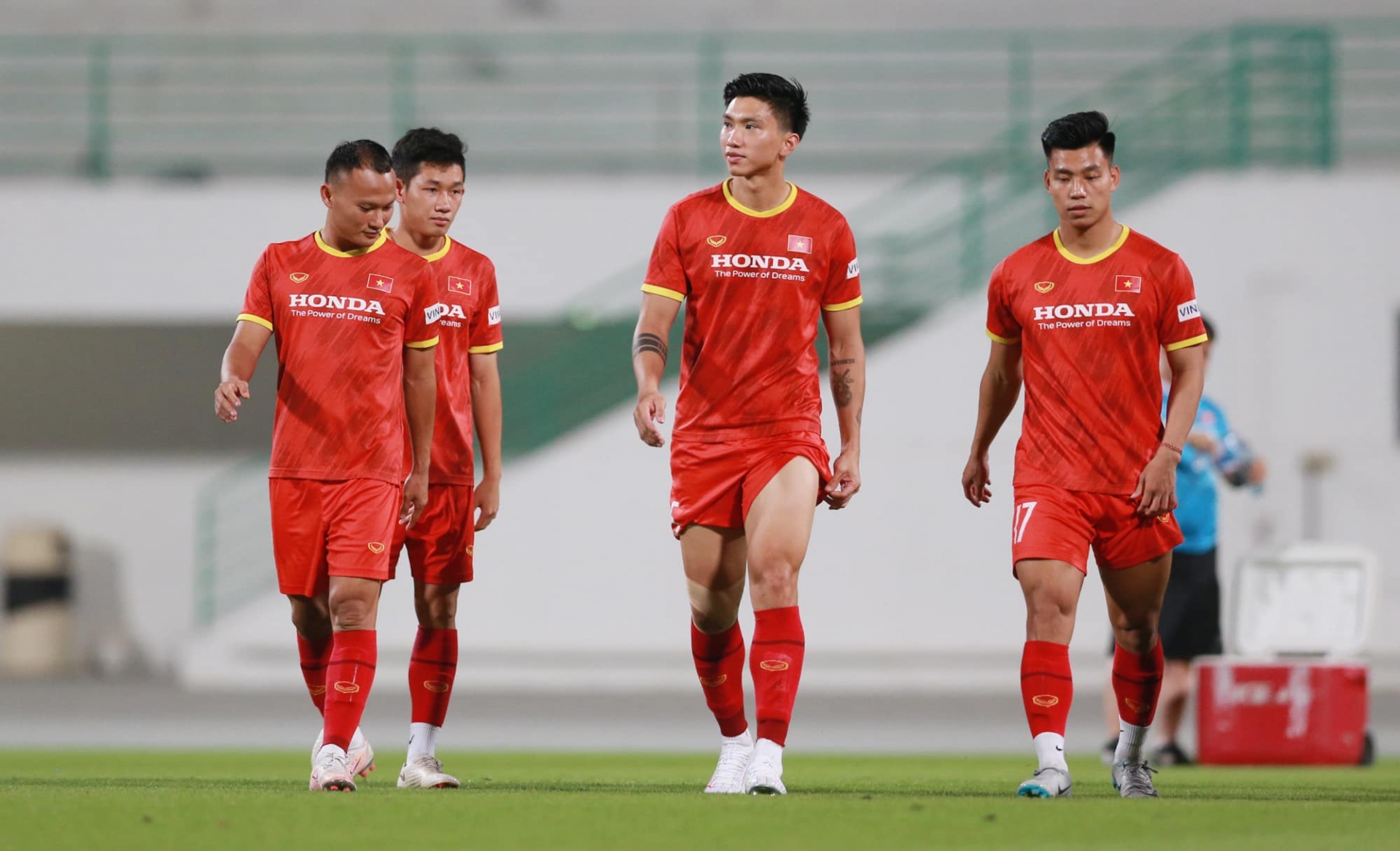 Đội hình Việt Nam vs Indonesia: Thầy Park gây bất ngờ với Văn Hậu và Công Phượng? 3 Đội hình Việt Nam vs Indonesia: Thầy Park gây bất ngờ với Văn Hậu và Công Phượng? 3