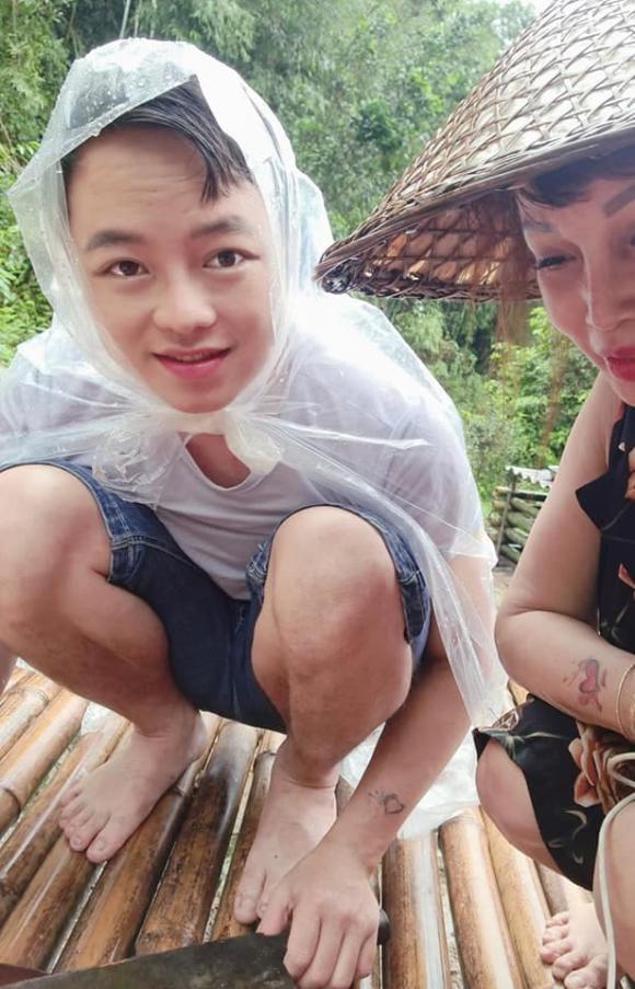 'Mai danh ẩn tích' trên MXH, cô dâu Thu Sao bất ngờ khoe hạnh phúc bên chồng trẻ - Ảnh 8 'Mai danh ẩn tích' trên MXH, cô dâu Thu Sao bất ngờ khoe hạnh phúc bên chồng trẻ - Ảnh 8