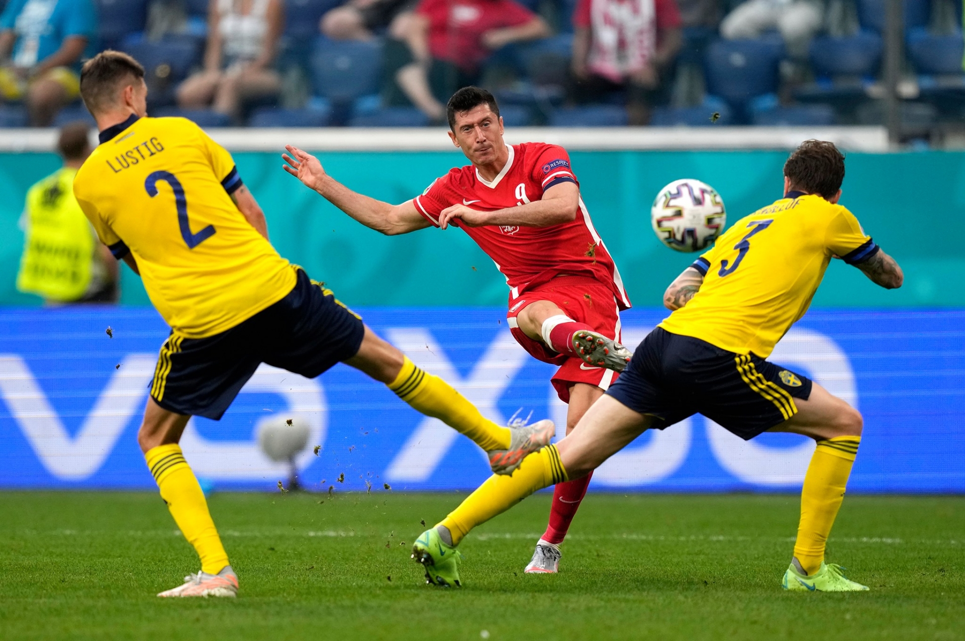 Xác định 8 cặp đấu tại vòng loại trực tiếp Euro 2021: Ronaldo đụng thú dữ, Anh tái ngộ tuyển Đức 1 Xác định 8 cặp đấu tại vòng loại trực tiếp Euro 2021: Ronaldo đụng thú dữ, Anh tái ngộ tuyển Đức 1