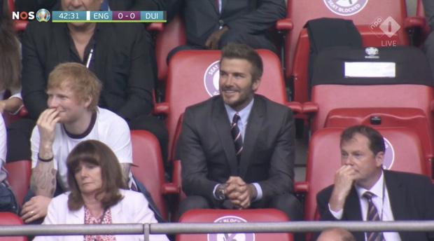 Anh lọt vào tứ kết Euro: David Beckham bừng sáng cả khán đài, bé gái fan Đức khóc nức nở vì thua cuộc 4 Anh lọt vào tứ kết Euro: David Beckham bừng sáng cả khán đài, bé gái fan Đức khóc nức nở vì thua cuộc 4