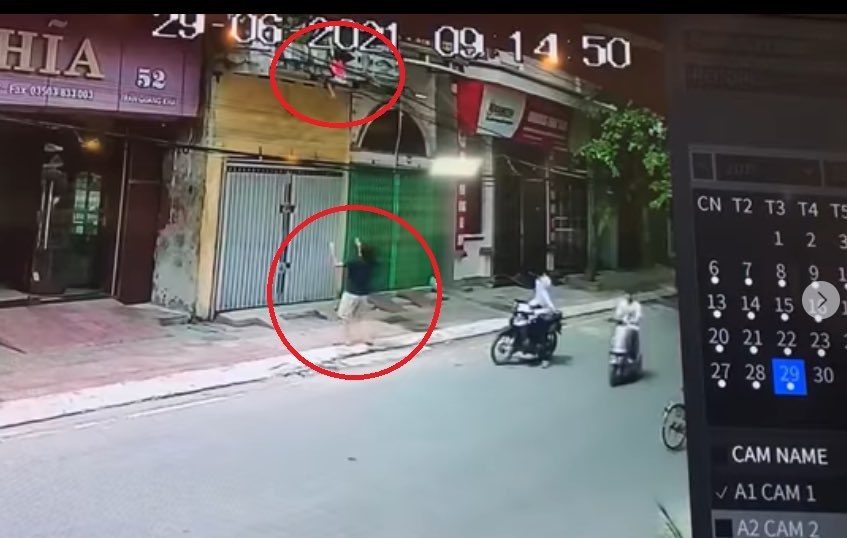 Bé gái rơi từ lan can tầng 2:Nguyên nhân đau lòng dẫn đến sự việc, tình hình sức khỏe giờ ra sao? 1 Bé gái rơi từ lan can tầng 2:Nguyên nhân đau lòng dẫn đến sự việc, tình hình sức khỏe giờ ra sao? 1