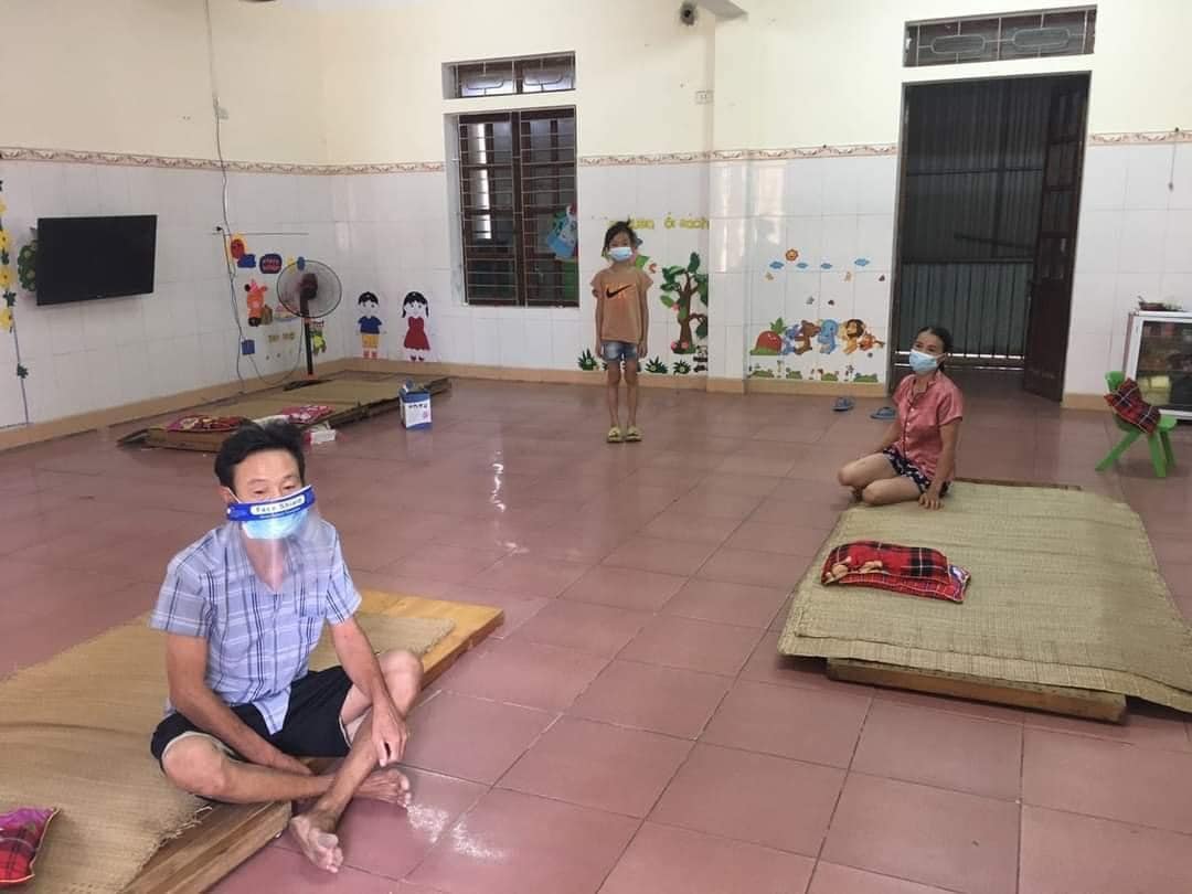 Gia đình nhân vật chính trong câu chuyện. Ảnh: MXH Gia đình nhân vật chính trong câu chuyện. Ảnh: MXH