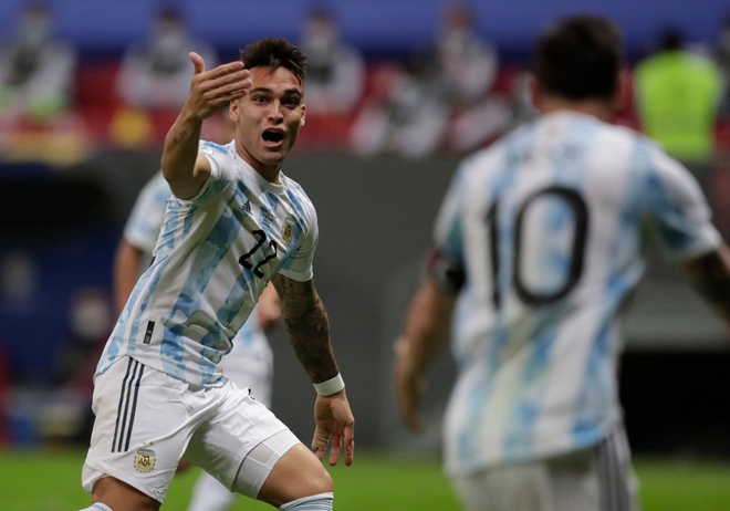 Chân Messi chảy máu, chấn thương vẫn cố gắng gồng gánh Argentina vào chung kết Copa America 2