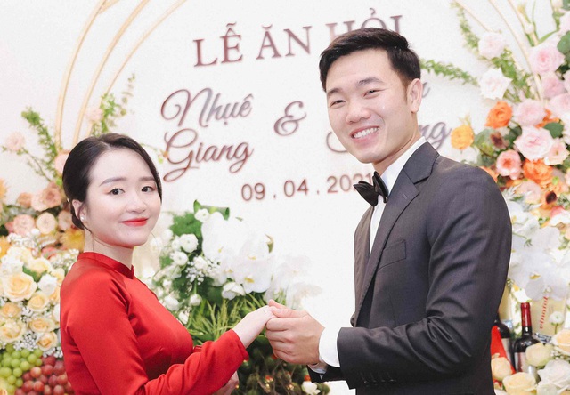 Xuân Trường và bạn gái lâu năm Nhuệ Giang bao giờ sẽ làm đám cưới? - Ảnh 5 Xuân Trường và bạn gái lâu năm Nhuệ Giang bao giờ sẽ làm đám cưới? - Ảnh 5