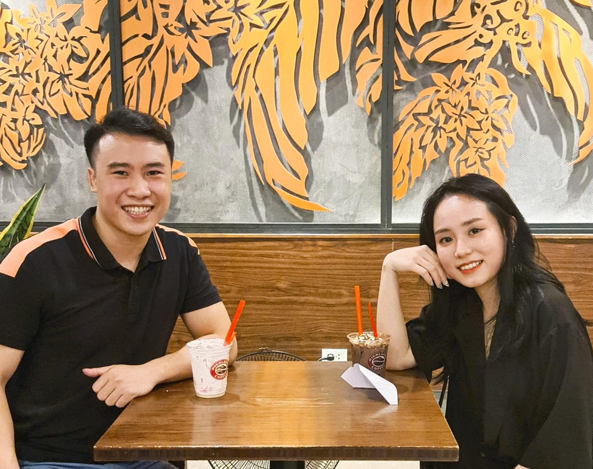 Sau màn rò rỉ bức ảnh khiến học trò đòi 'quay xe', cô giáo Minh Thu lại lên tiếng cầu cứu để bảo vệ danh dự - Ảnh 5 Sau màn rò rỉ bức ảnh khiến học trò đòi 'quay xe', cô giáo Minh Thu lại lên tiếng cầu cứu để bảo vệ danh dự - Ảnh 5