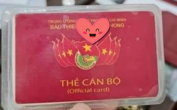 Tấm thẻ được cô gái sử dụng để quay clip câu view. Ảnh: Internet Tấm thẻ được cô gái sử dụng để quay clip câu view. Ảnh: Internet