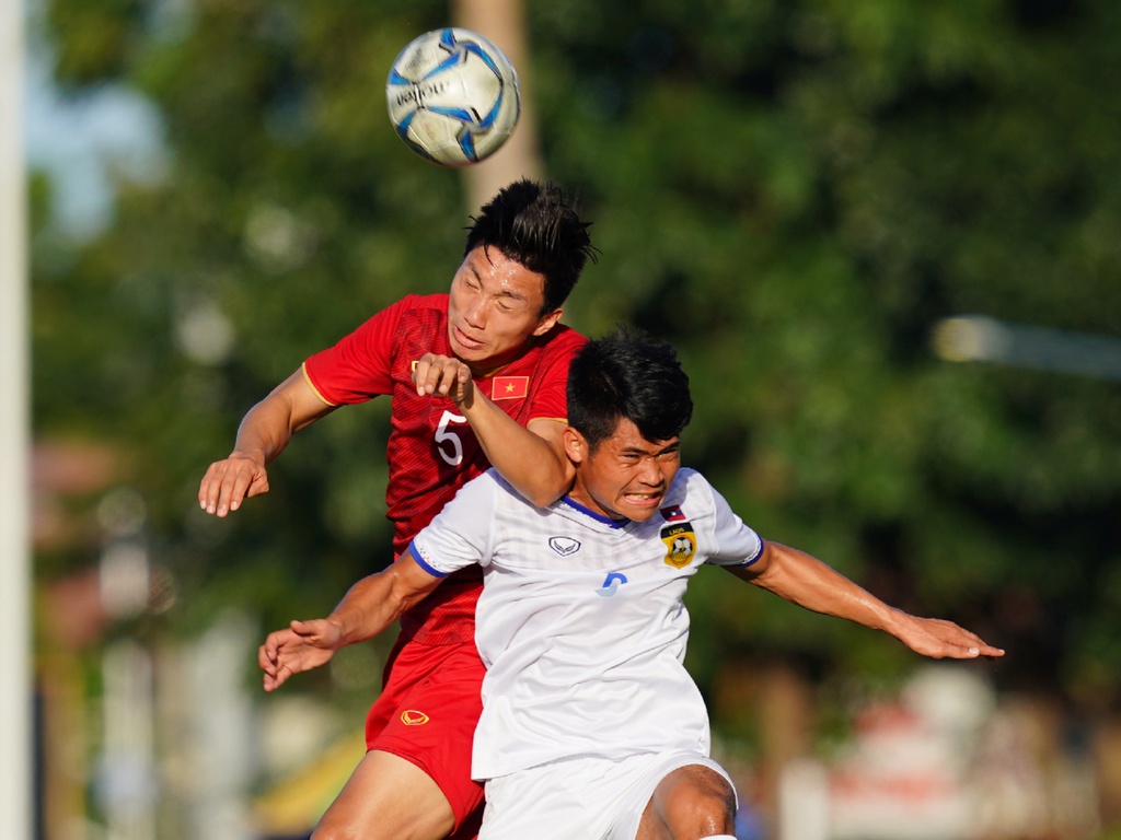 Báo Trung Quốc chê điểm yếu cố hữu của ĐT Việt Nam, tự tin chiến thắng nhờ thứ 'vũ khí từ trên trời' - Ảnh 2